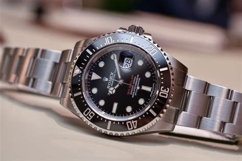 rolex sea dweller review youtube|rolex sea dweller 43mm review.